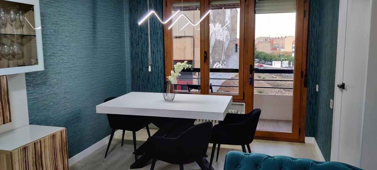 Vivienda Turística Los Sitios en Astorga Exterior foto